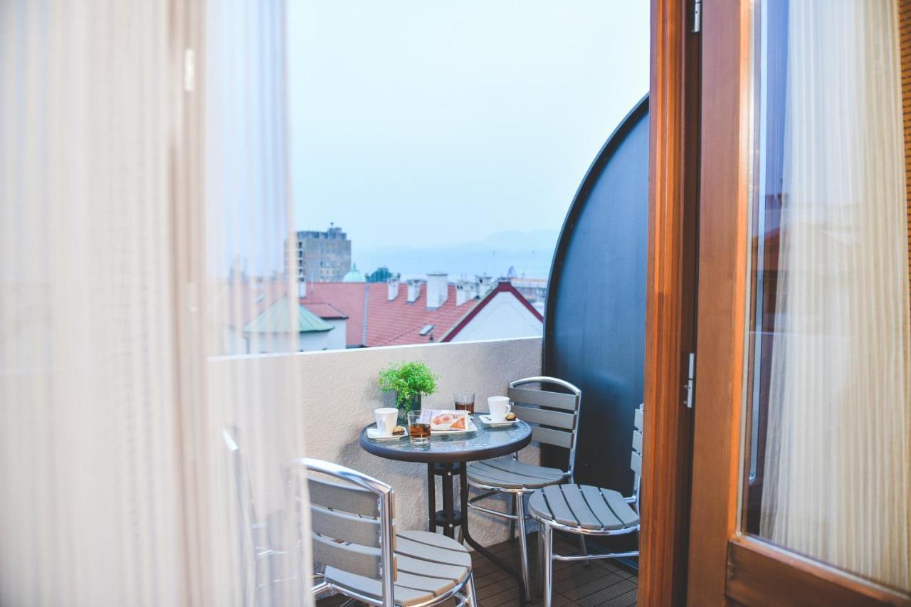 Luxury Apartment Antonia In The City Centre Rijeka Luaran gambar