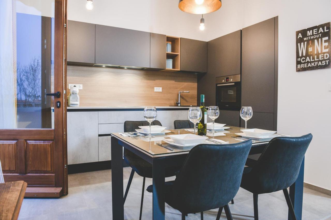 Luxury Apartment Antonia In The City Centre Rijeka Luaran gambar